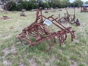 Narrow Scarifier